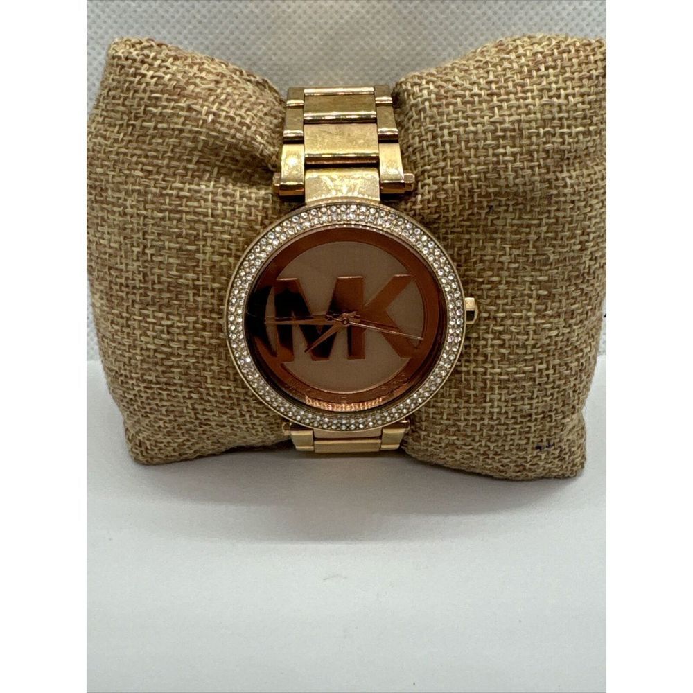 Michael Kors Parker MK5865 Women Rose Gold Analog Dial Quartz Wrist Watch JNA454